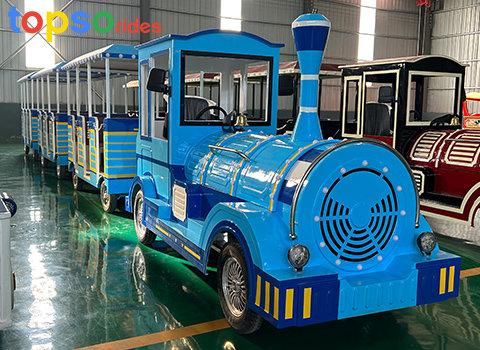  Tourist Train