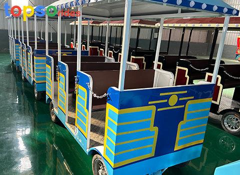  Tourist Train